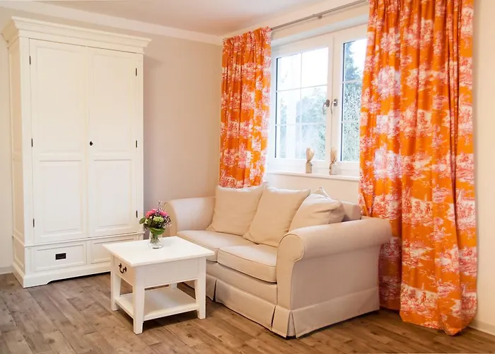 Am Werbellinkanal Pensionat 3*