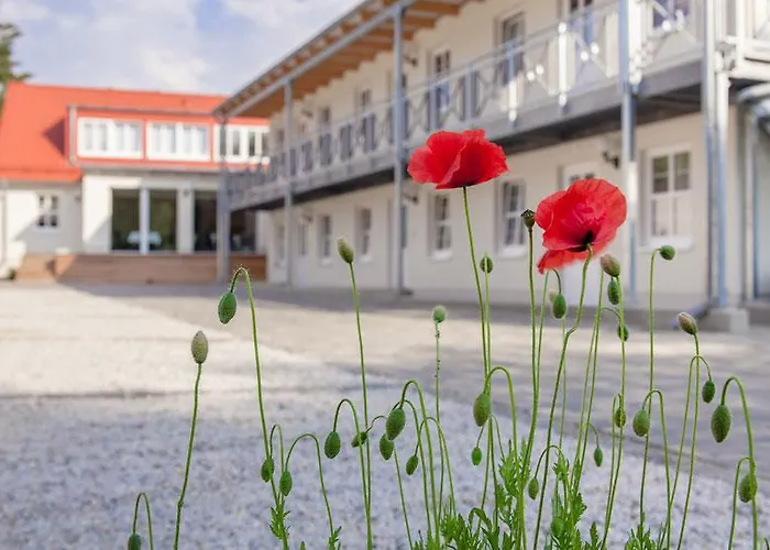 Am Werbellinkanal 3*